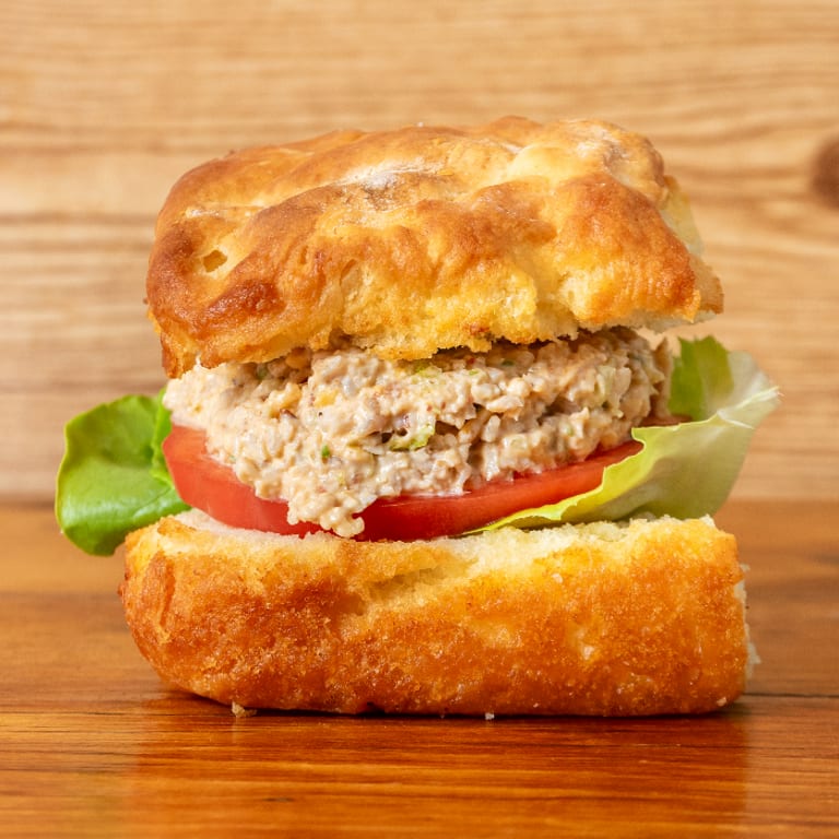 Delicious Chicken Salad: A Southern Brunch Favorite